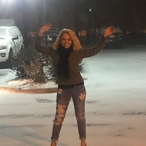 Meet your Posher, Nicole